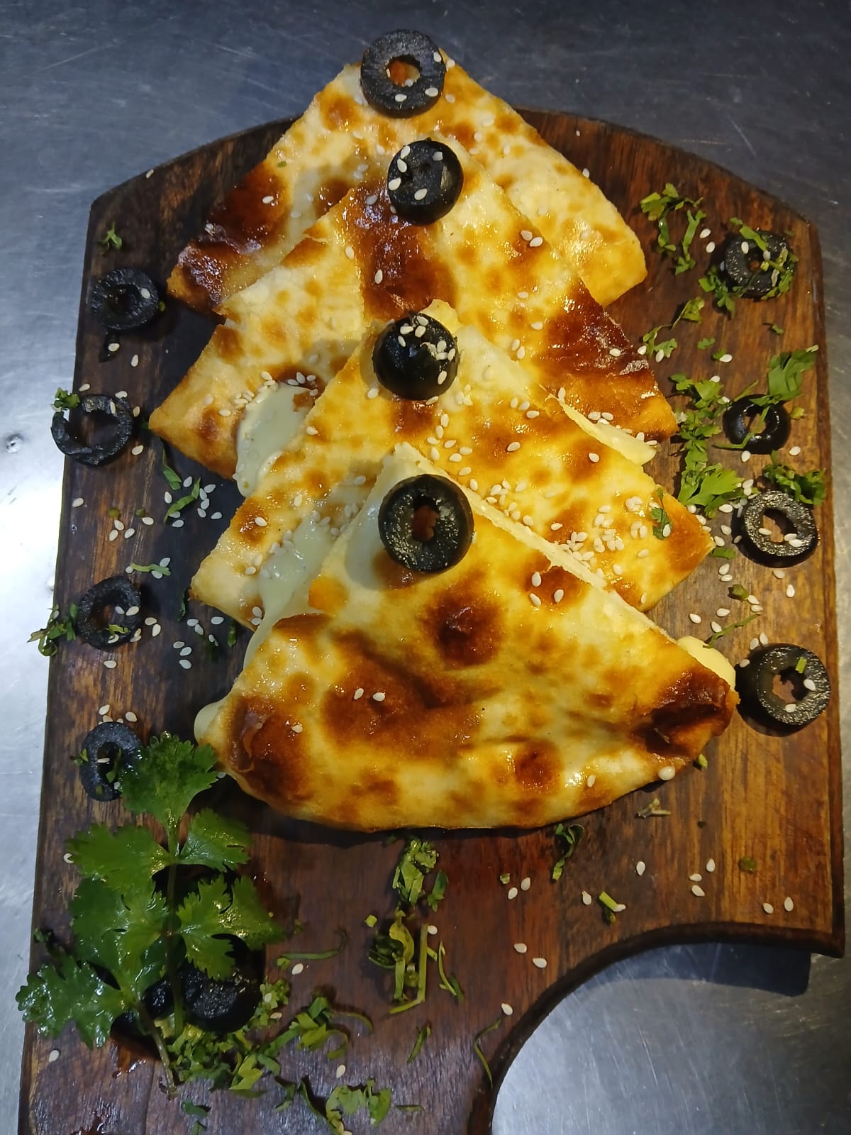 Cheese naan
